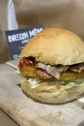 burger végétarien Saint-Aubin-d'Aubigné-1