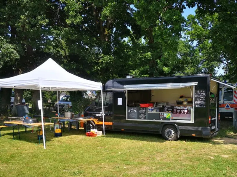 food truck evenement prive chevaigne