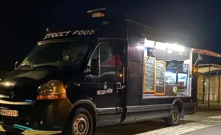 food truck événement privé Montreuil-sur-Ille-1