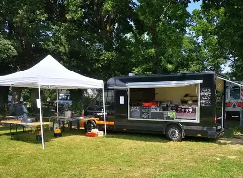location food truck Saint-Aubin-d'Aubigné-3